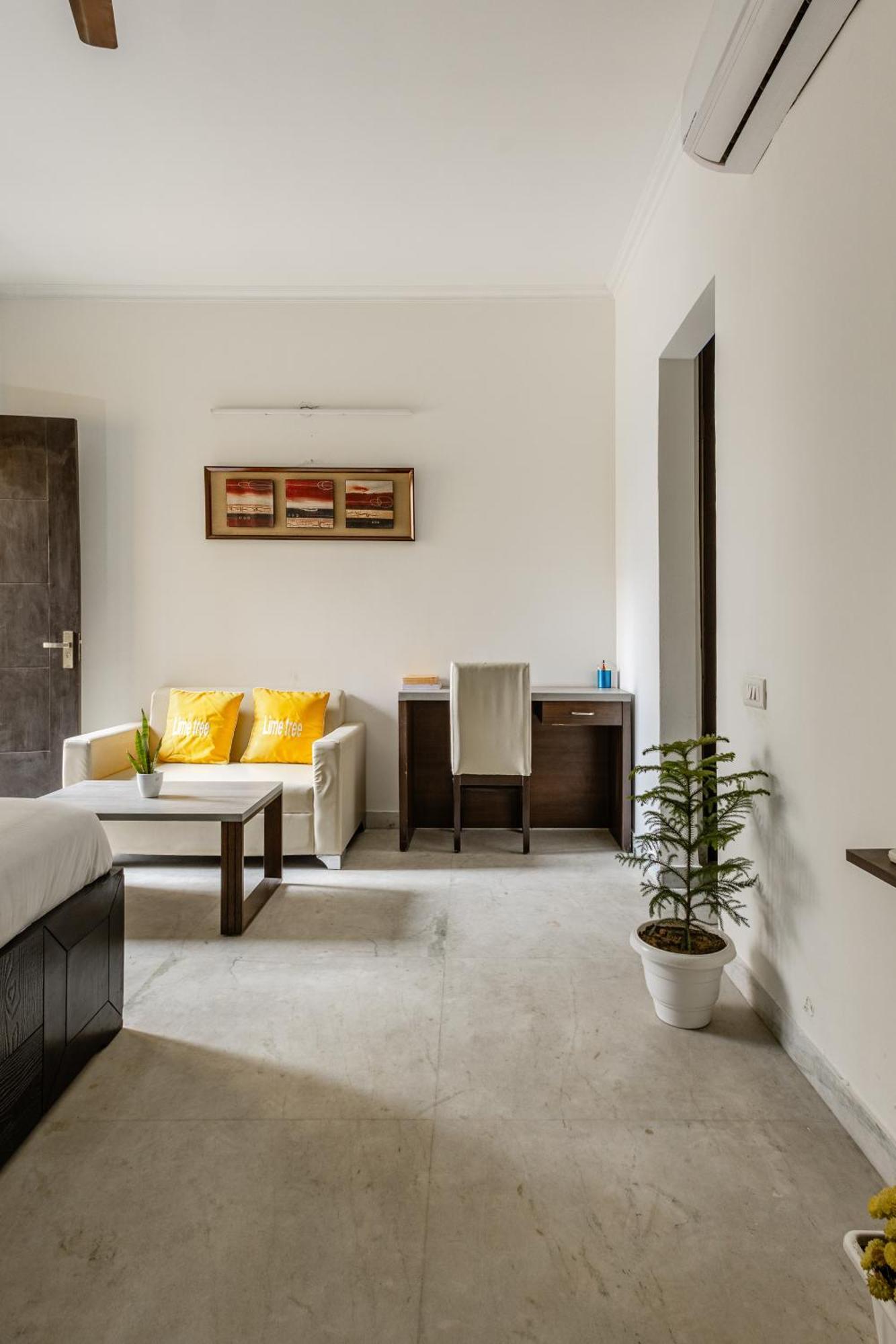 Lime Tree Service Apartment Golf Course Road, غورغاون المظهر الخارجي الصورة